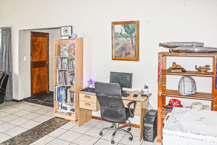 3 Bedroom Property for Sale in Bredasdorp Western Cape